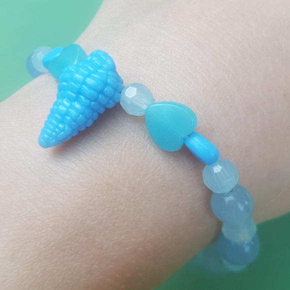 ππ Jade Sea Shore Glow In The Dark Bracelet - Picture 5 of 6